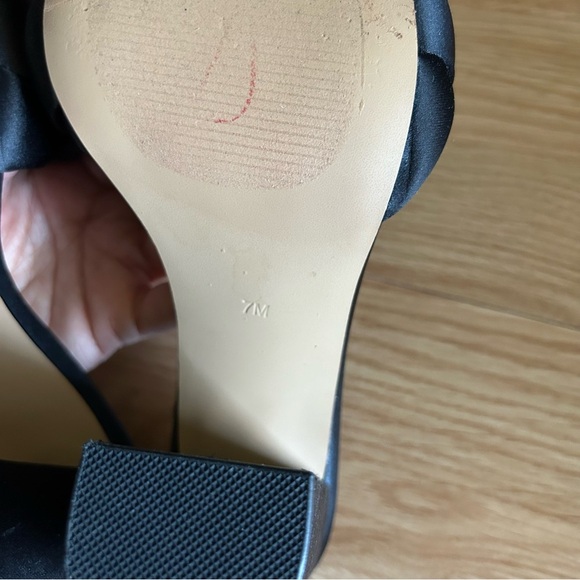 New York & Company Angeline Block Heel Mules Size 7 - Picture 8 of 9